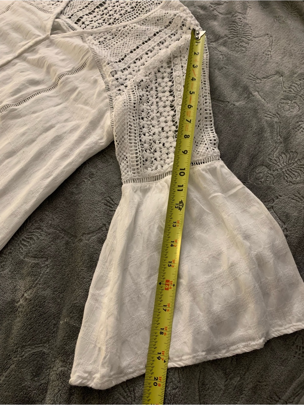 LoveStitch White Boho Crochet Top with Bell Sleeves Size XL Peasant Blouse - Picture 13 of 14